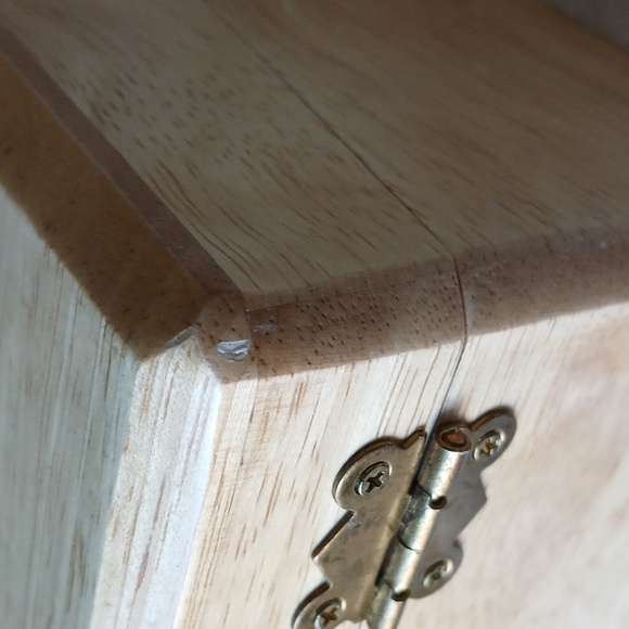 Wooden Recipe Card Holder Hinged Lid w/ Slot Light Wood - Picture 9 of 12